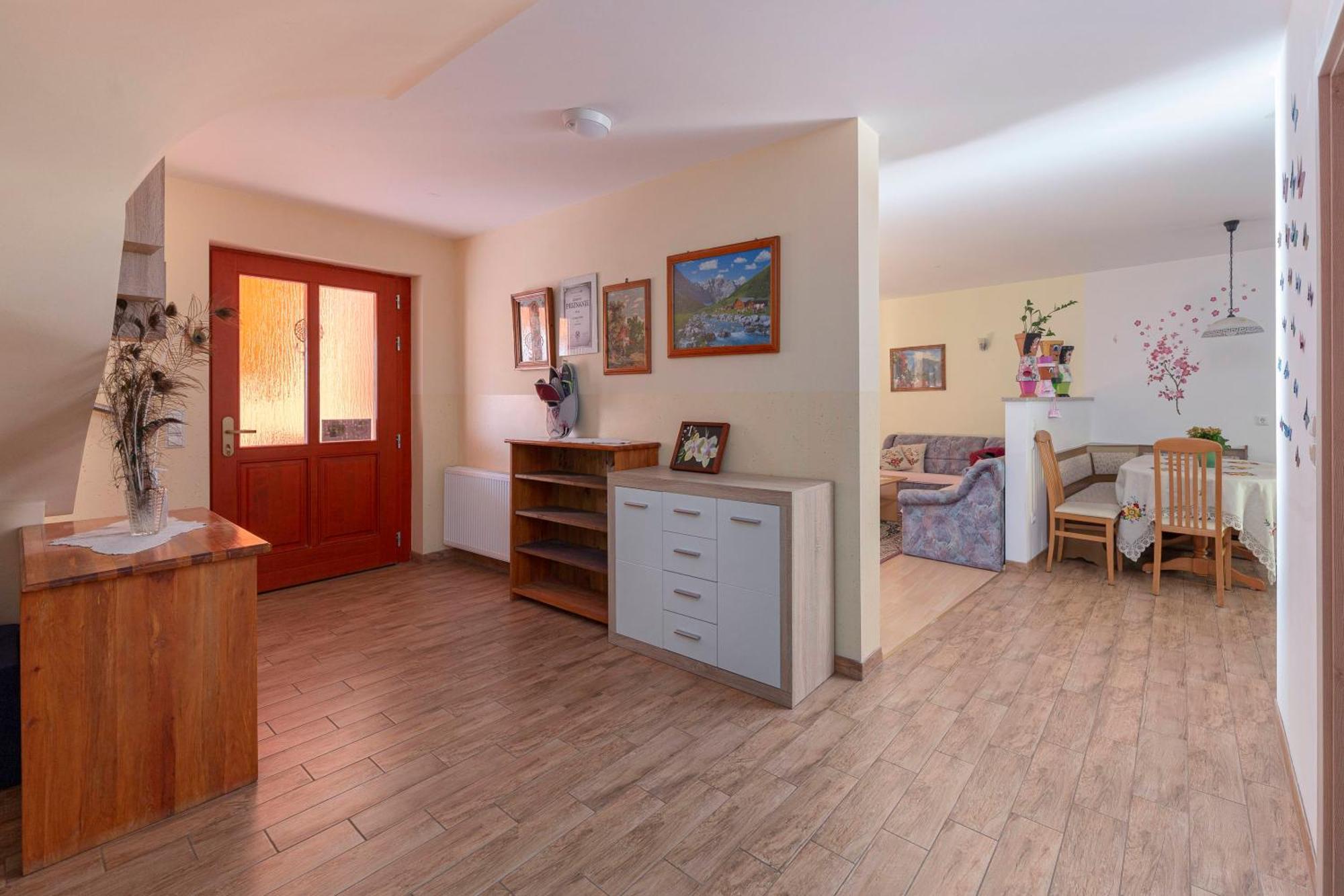 Apartment Pr' Kavac Rateče Eksteriør bilde